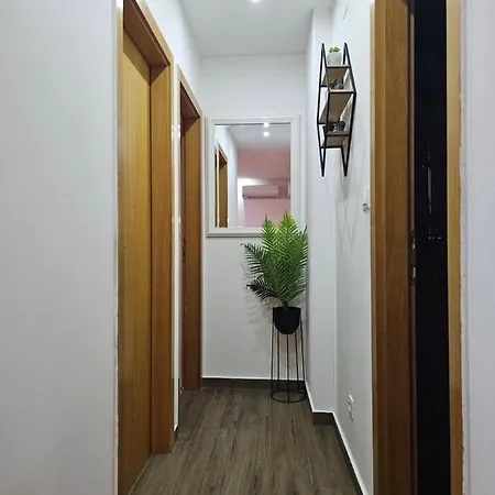 Nona Apartment *