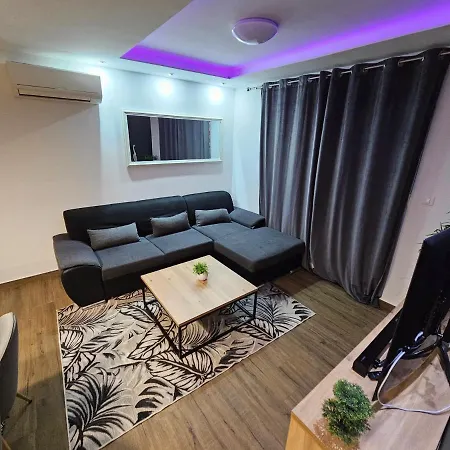Nona Apartment *